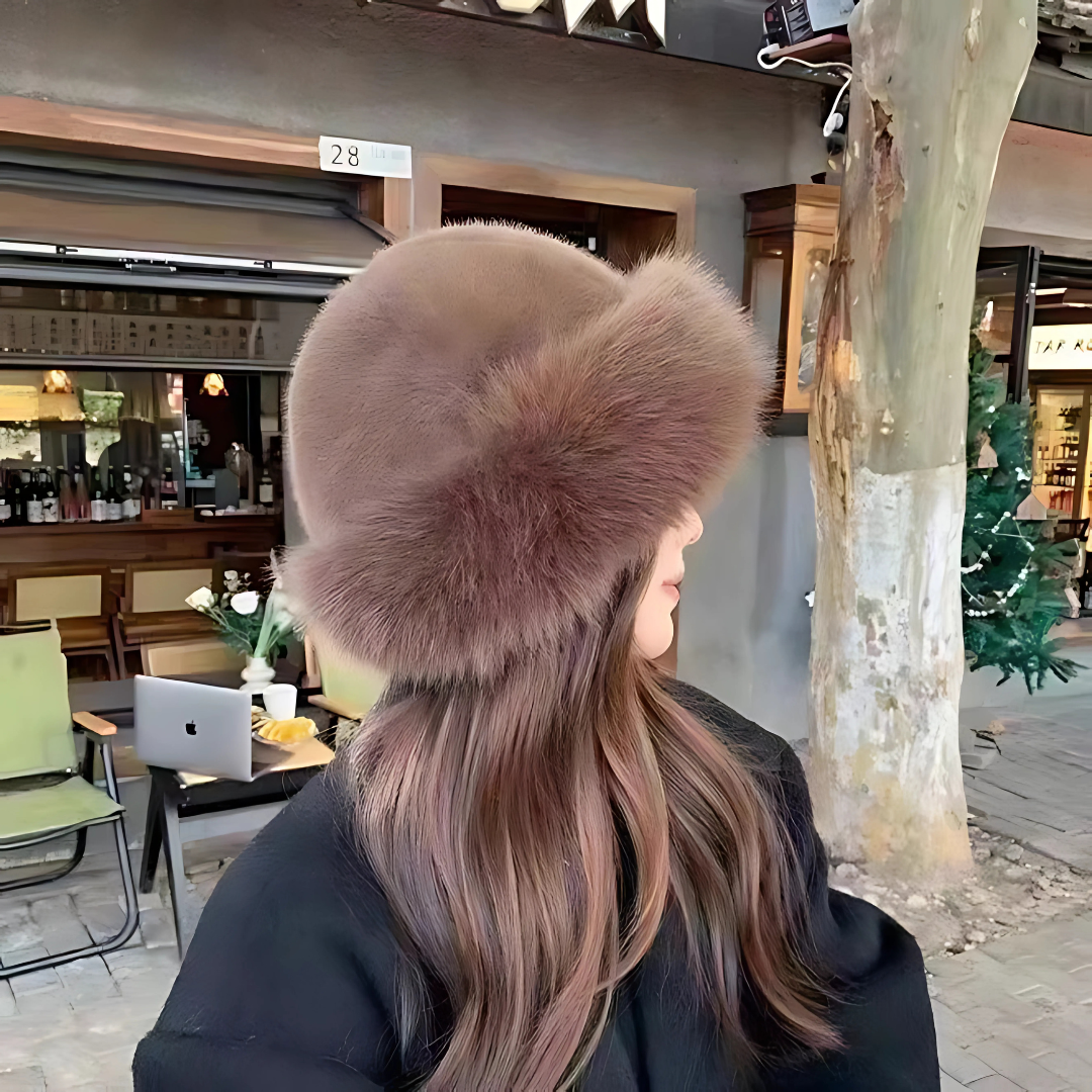 Anna | Elegant fur cap for a luxurious winter look