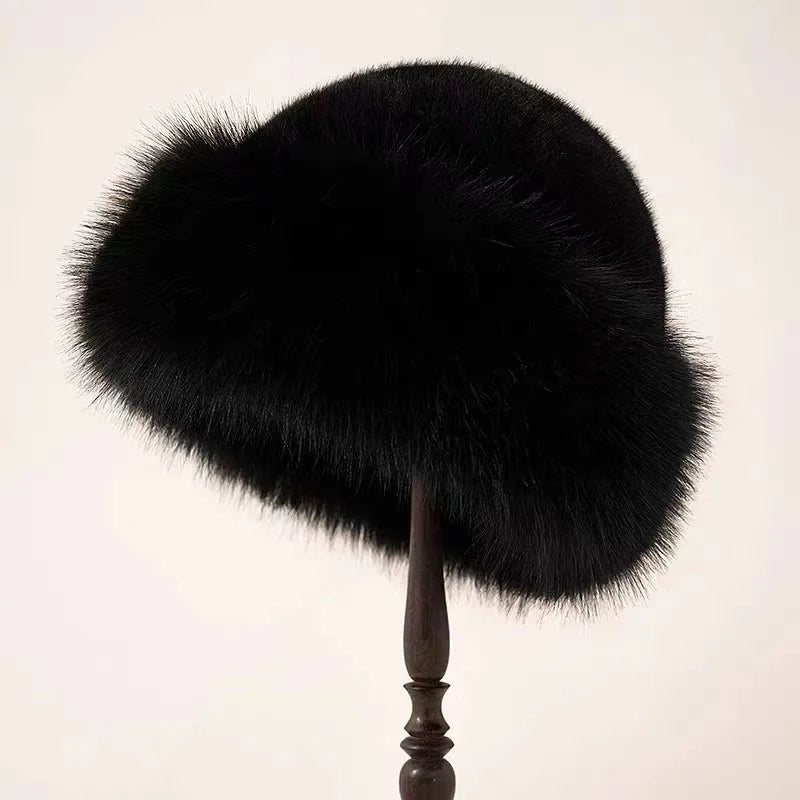 Anna | Elegant fur cap for a luxurious winter look